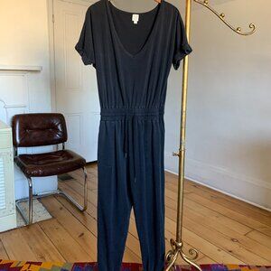 Roan + Ryan Black V-Neck Short Sleeve Jogger Jumpsuit // Size M